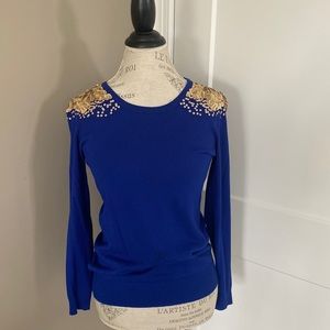 THML blue sweater size small